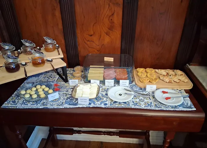 Casa Do Vereador 4* 蓬塔德尔加达