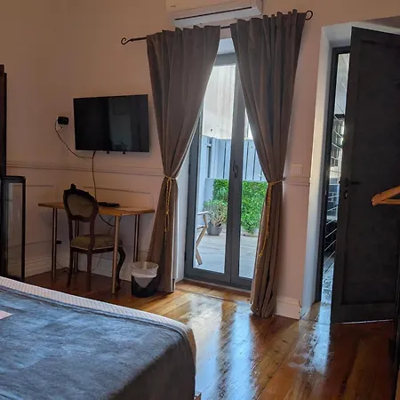 Casa Do Vereador Гостевой дом Понта-Делгада